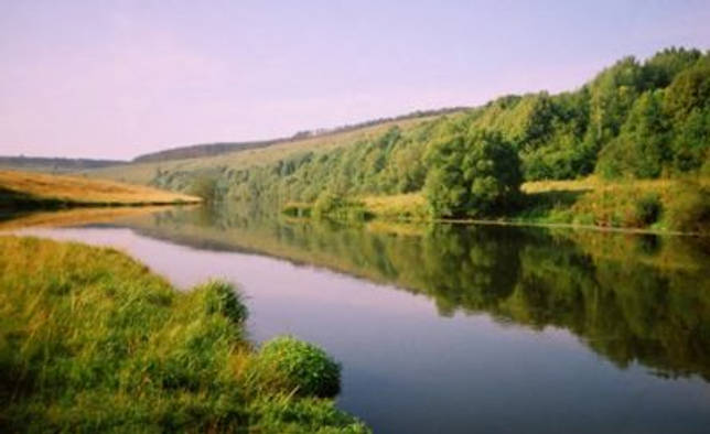 Река